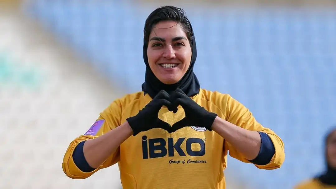 حالا زهرا قنبری و ۳۰۰اُمین گل در لیگ برتر!