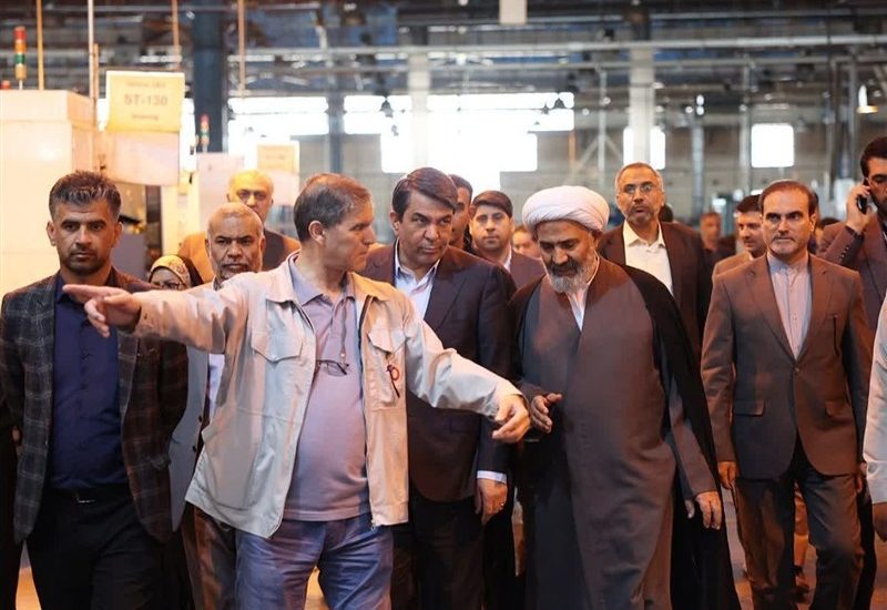 نقدی بر سفر اعضای کمیسیون اصل 90 به استان کرمان؛ وقتی درد مردم در برنامه سفر جایی ندارد