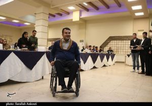 تجلیل غریبانه از قهرمانان پارایی استان کرمان؛ وقتی صندلی مسئولان خالی